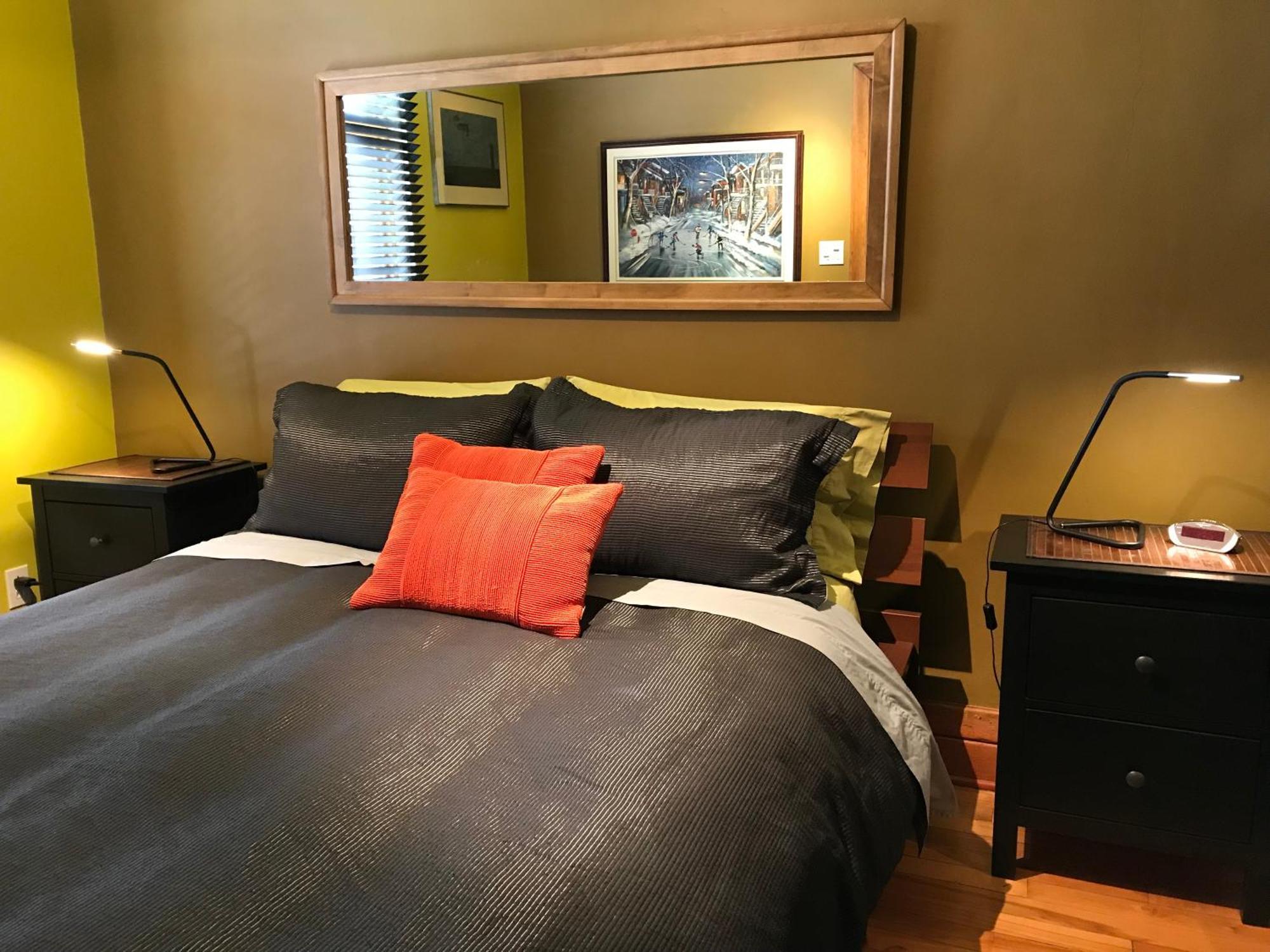 A La Carte Bed & Breakfast Монреал Екстериор снимка